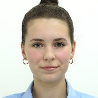 Tutor Yaroslava Dukhnenko - UpskillsTutor